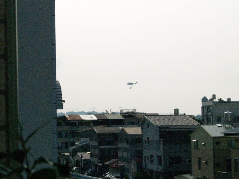 美國-海軍-陸戰隊-超級-種馬-海龍-直昇機-直升機-美軍-莫拉克-颱風-風災-救災-支援-馬英九-總統-航空母艦-台南-機場-空軍-基地-CH53-MH53