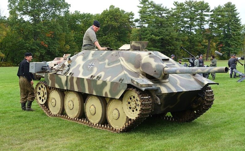 SKODA-口罩-武漢-肺炎-防疫-捷克-企業-製造-汽車-戰車-坦克-武器-3D-列印-FFP3-等級醫療-設備-新冠-病毒-疫情-企業-支援-國家-器材-物資-歐洲-布拉格-軍火-工業-公司-民間-政府-合作